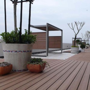 Δάπεδο εξωτερικού χώρου deck wpc νέας γενιάς Light Brown 8040 25x146x3600mm