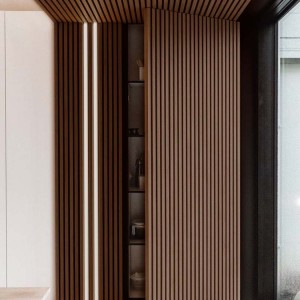 Πάνελ τοίχου με 3D ξύλινα πηχάκια PS Panel - Residence dark brown oak 08 21x122x2900mm