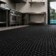 Αντιολισθητικό Πλαστικό Δάπεδο Zig Zag 8mm Μαύρο Ρολό 1.2m
